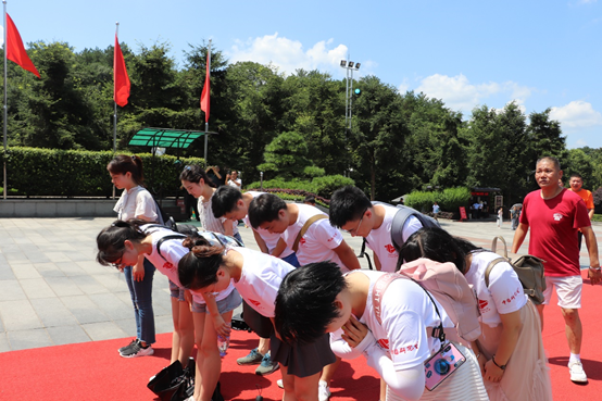 1564733885579017.png image.png